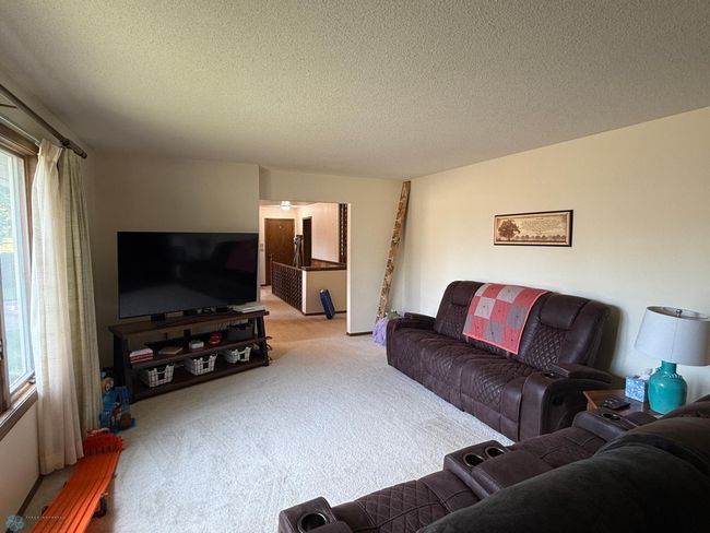 Living Room | Image 12