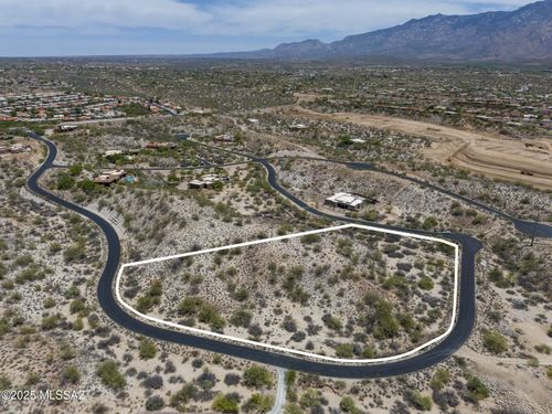21-10876 N Desert Whisper Way, Oro Valley, AZ, 85737-7319 | Card Image