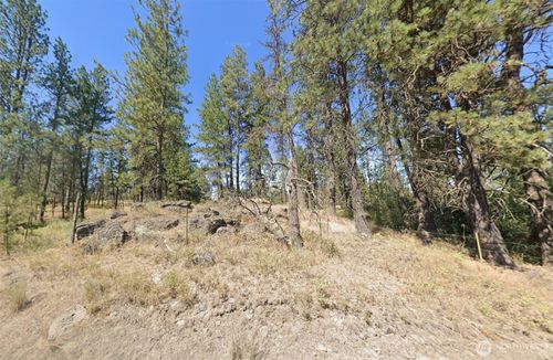 24535 S Pine Spring Rd, Cheney, WA, 99004-8861 | Card Image