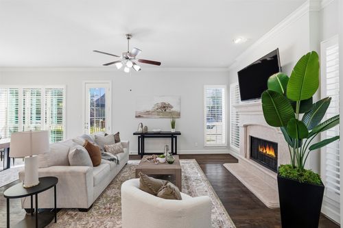 2533 Lady Amide Ln, Lewisville, TX, 75056-5406 | Card Image