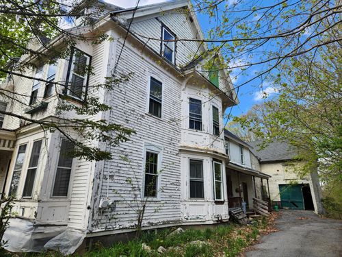 90 Elm Street, Mechanic Falls, ME, 04256 | Card Image