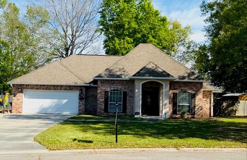 7021 Chinquapin Ct, Picayune, MS, 39466-7004 | Card Image