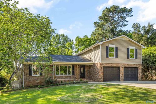 10110 Conrad Drive, Huntsville, AL, 35803 | Card Image
