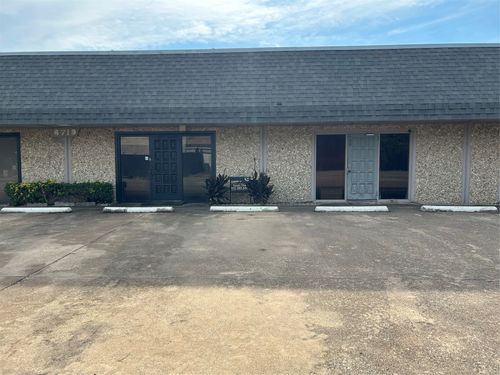 6719 Levelland Rd, Dallas, TX, 75252-5967 | Card Image
