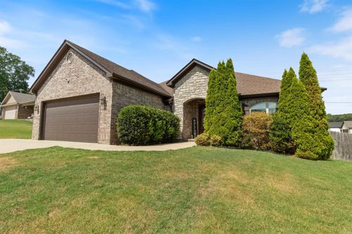 5709 Tumble Rock Ct, Bryant, AR, 72022-9215 | Card Image
