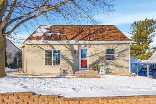 1920 Pleasant Avenue, New Holstein, WI, 53061 | Card Image