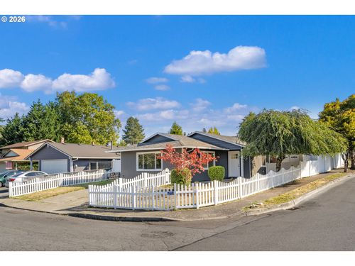 3198 Sw 16th Cir, Gresham, OR, 97080-5738 | Card Image