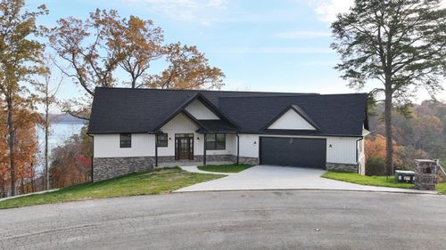 554 Colson Dr, Bronston, KY, 42518-9596 | Card Image
