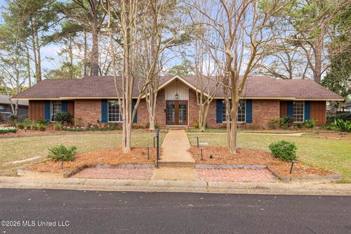5420 Charter Oak Pl, Jackson, MS, 39211-4617 | Card Image