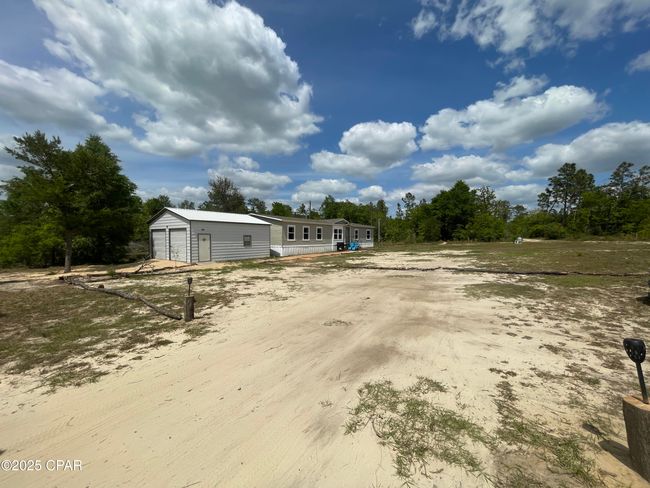 21120 Hurst Rd, House other with 4 bedrooms, 2 bathrooms and null parking in Fountain FL | Image 6