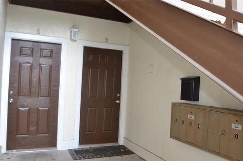 apt-6-304 Dell Ct, Houston, TX, 77009-5525 | Card Image