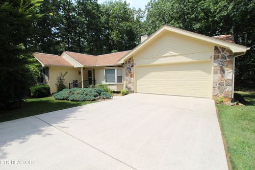134 Lakeside Dr, Crossville, TN, 38558-7060 | Card Image