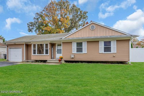 1309 Bay Ave, Toms River, NJ, 08753-4707 | Card Image