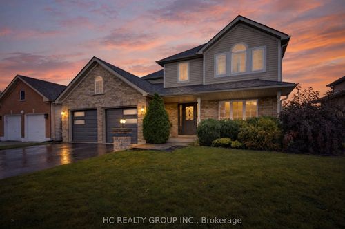 26 Country Lane, Barrie, ON, L4N0E6 | Card Image