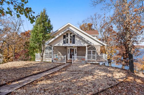 21 Jonathan Ct, Lake Ozark, MO, 65049-6412 | Card Image