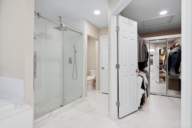5535 Longhunter Chase Dr, House other with 4 bedrooms, 3 bathrooms and null parking in Liberty Twp OH | Image 41