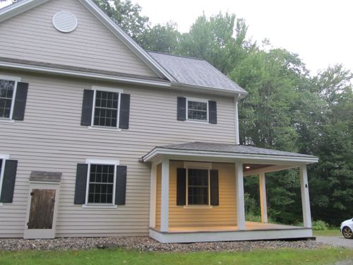 b-562 Route 103, Sunapee, NH, 03782-3737 | Card Image
