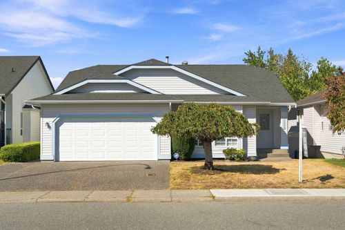 44669 Monte Vista Dr, Chilliwack, BC, V2R3K5 | Card Image