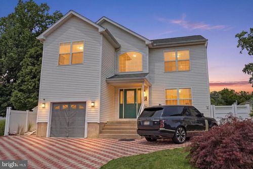 2347 Maple Ave, CROYDON, PA, 19021-5113 | Card Image