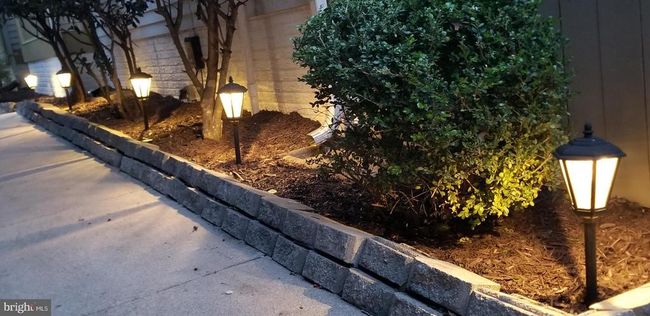 12836 Mill Brook Ct, Townhouse with 4 bedrooms, 4 bathrooms and null parking in WOODBRIDGE VA | Image 37
