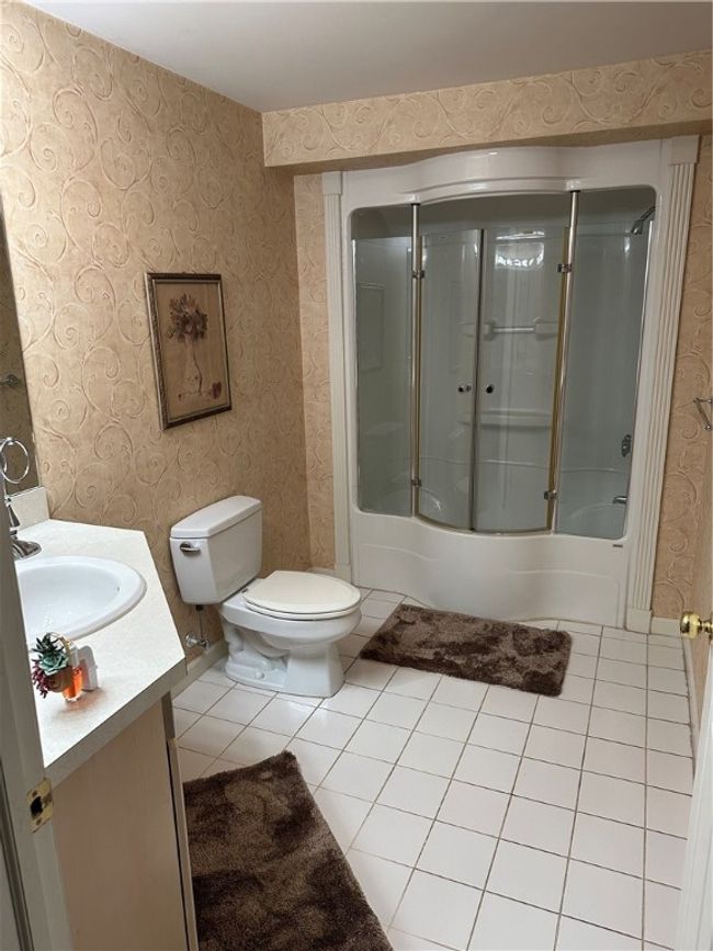 10 - 234 Adams Pointe Blvd, Condo with 2 bedrooms, 3 bathrooms and 1 parking in Adams Twp PA | Image 11