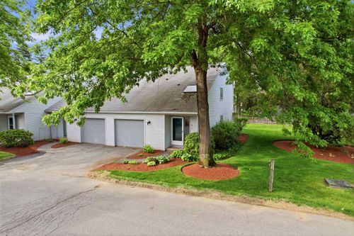 1-1 Highlander Ct, Litchfield, NH, 03052-8401 | Card Image