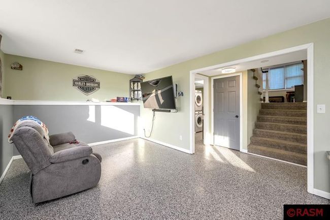 405 Sparks Dr, House other with 3 bedrooms, 2 bathrooms and null parking in Granada MN | Image 6