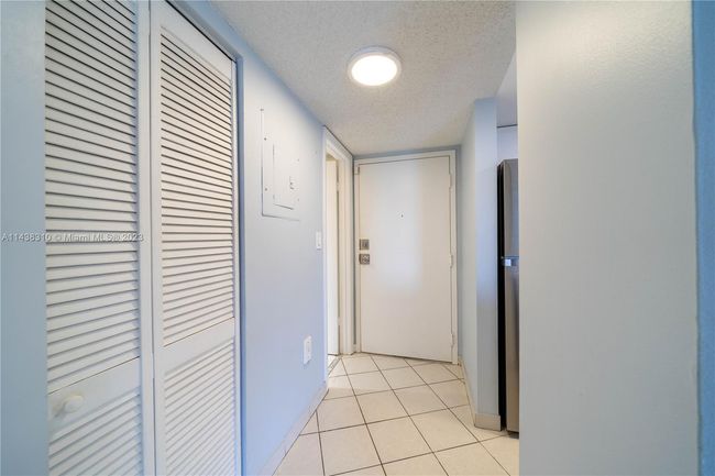APT-308 - 2600 Collins Ave, Condo with 2 bedrooms, 4 bathrooms and null parking in Miami Beach FL | Image 9