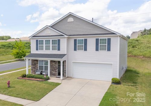 1600 Gaston Mountain Dr, Dallas, NC, 28034-9595 | Card Image