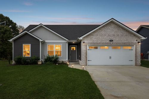 536 Lucky Ln, Clarksville, TN, 37042-1056 | Card Image