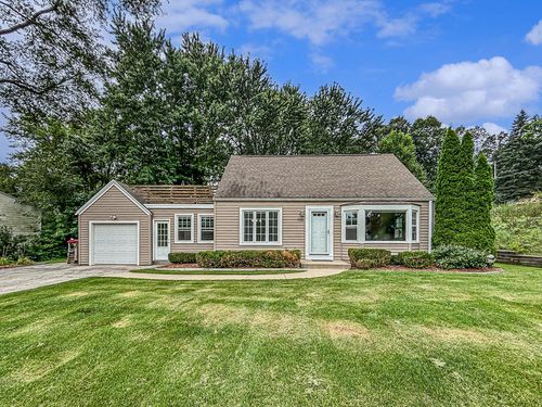 1135 Forest Lane, Brookfield, WI, 53005 | Card Image