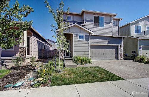 1303 W 17th Ave, La Center, WA, 98629-3162 | Card Image