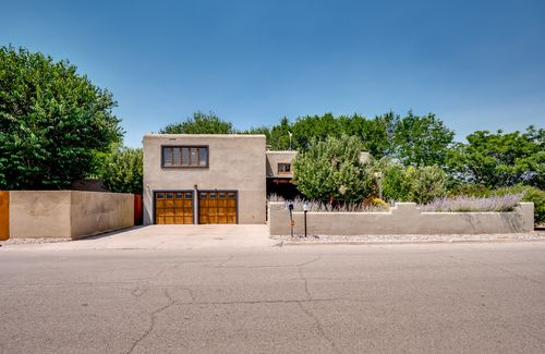 428 Camino Santa Cruz, Espanola, NM, 87532 | Card Image