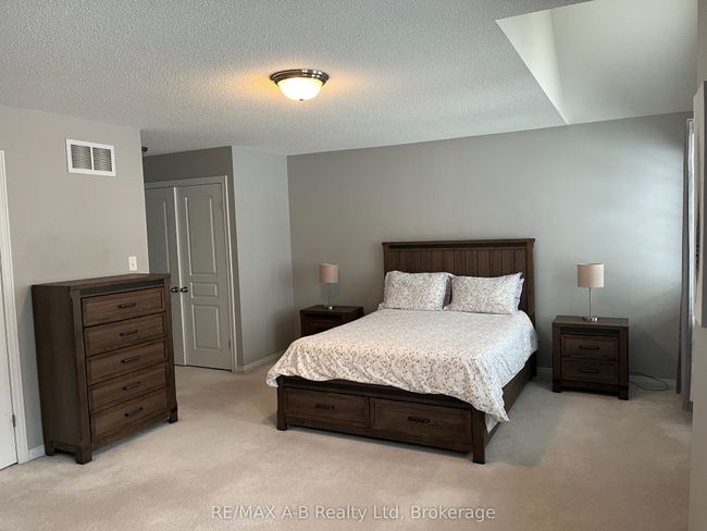 19 - 19 Valleyside Lane, Condo with 3 bedrooms, 3 bathrooms and 1 parking in Dundas ON | Image 11