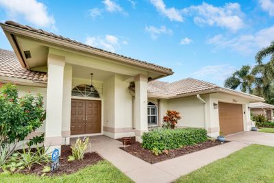 7146 Paramount Drive, House other with 4 bedrooms, 2 bathrooms and null parking in Lake Worth FL | Image 2