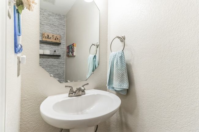 2912 Feathercrest Dr, House other with 3 bedrooms, 3 bathrooms and 4 parking in Austin TX | Image 13