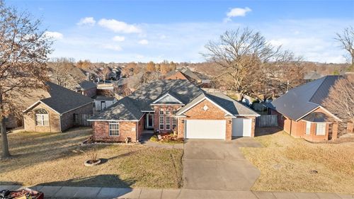 738 Buckhead Ave, Springdale, AR, 72764-7429 | Card Image