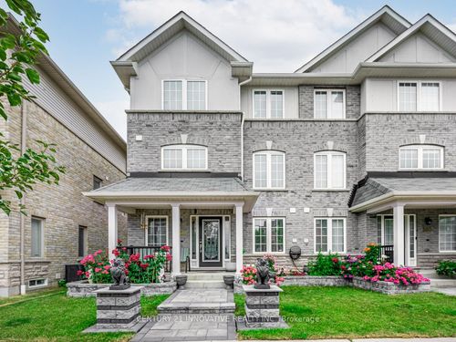 138 Barnham St, Ajax, ON, L1Z0K7 | Card Image