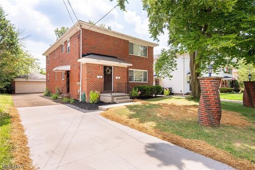 1770 Tanglewood Dr, Akron, OH, 44313-6361 | Card Image