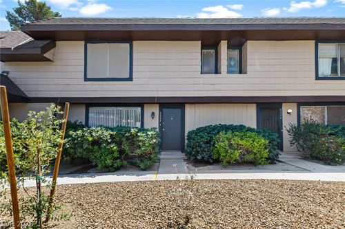 6224 Meadow Vista Ln, Las Vegas, NV, 89103-1129 | Card Image