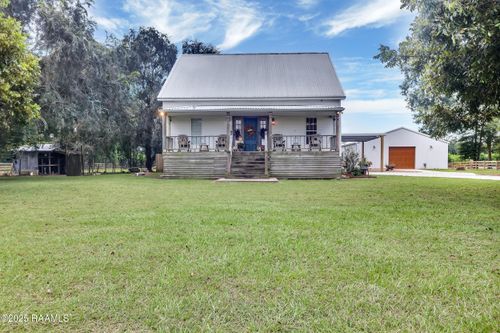 1098 Charles Marks Rd, Arnaudville, LA, 70512-3820 | Card Image