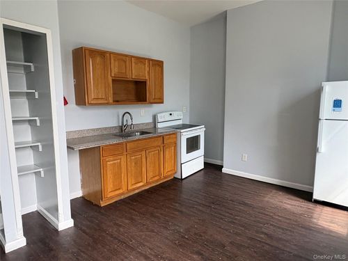 1r-384 Washington Street, Newburgh City, NY, 12550 | Card Image