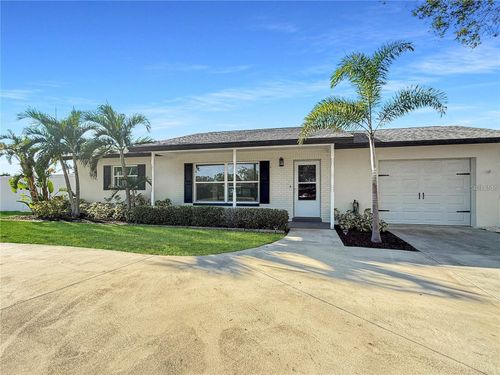 8802 109th Ln, SEMINOLE, FL, 33772-3727 | Card Image