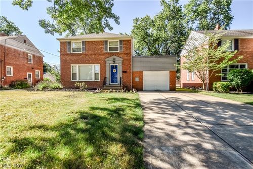 5284 Haverford Dr, Lyndhurst, OH, 44124-2712 | Card Image