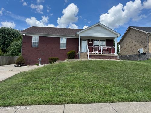 8703 Vision Pl, Louisville, KY, 40229-2566 | Card Image