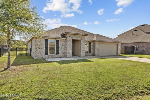 194 Antigua Cir, Sunset, LA, 70584-6233 | Card Image
