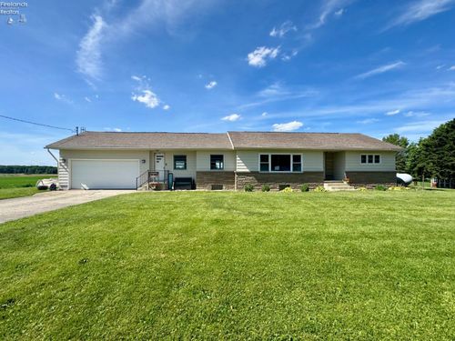 4830 Willard West Rd, Willard, OH, 44890-9652 | Card Image