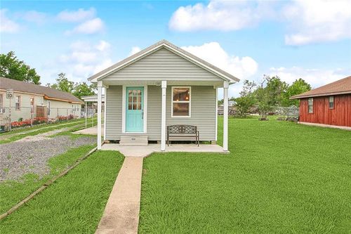 17450 Old Spanish Trl, Des Allemands, LA, 70030-4420 | Card Image