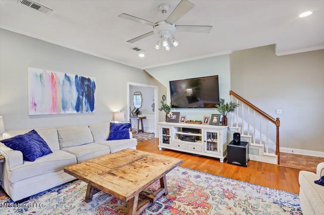 10-501 Brighton Cir | Image 9