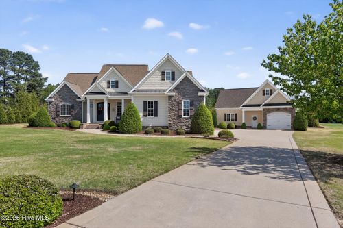 6307 Crossmoor Dr, Wilson, NC, 27896-8230 | Card Image